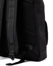 Załaduj obraz do przeglądarki galerii, WEEKEND OFFENDER CLASSIC RUCKSACK BLACK PLECAK
