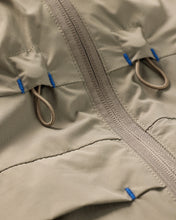 Załaduj obraz do przeglądarki galerii, WEEKEND OFFENDER GUADALAJARA WINDBREAKER JACKET BARK KURTKA