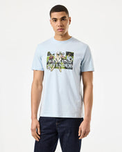 Załaduj obraz do przeglądarki galerii, WEEKEND OFFENDER HYMNS GRAPHIC OCEAN WAVE T-SHIRT