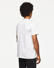 Załaduj obraz do przeglądarki galerii, Weekend Offender Molazza Graphic White T-Shirt