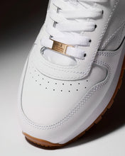 Załaduj obraz do przeglądarki galerii, WEEKEND OFFENDER SHOELACE TAG GOLD ZAWIESZKI DO SZNURÓWEK