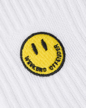 Load image into Gallery viewer, WEEKEND OFFENDER SMILEY SPORTS SOCKS WHITE 3-PAK SKARPETKI
