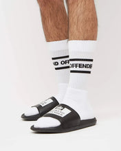 Load image into Gallery viewer, WEEKEND OFFENDER LA PISCINE BLACK KLAPKI