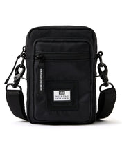Załaduj obraz do przeglądarki galerii, WEEKEND OFFENDER SMALL CROSS BODY BAG SASZETKA