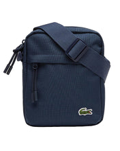 Załaduj obraz do przeglądarki galerii, LACOSTE NEOCROC VERTICAL CAMERA BAG MARINE SASZETKA
