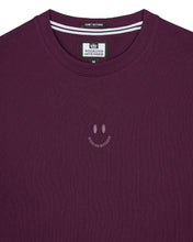 Załaduj obraz do przeglądarki galerii, WEEKEND OFFENDER SMILE GRAPHIC ACAI BERRY T-SHIRT
