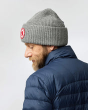 Load image into Gallery viewer, Fjällräven 1960 Logo Hat Beanie Grey czapka zimowa
