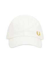Load image into Gallery viewer, Fred Perry Pique Classic Cap Snow White czapka z daszkiem
