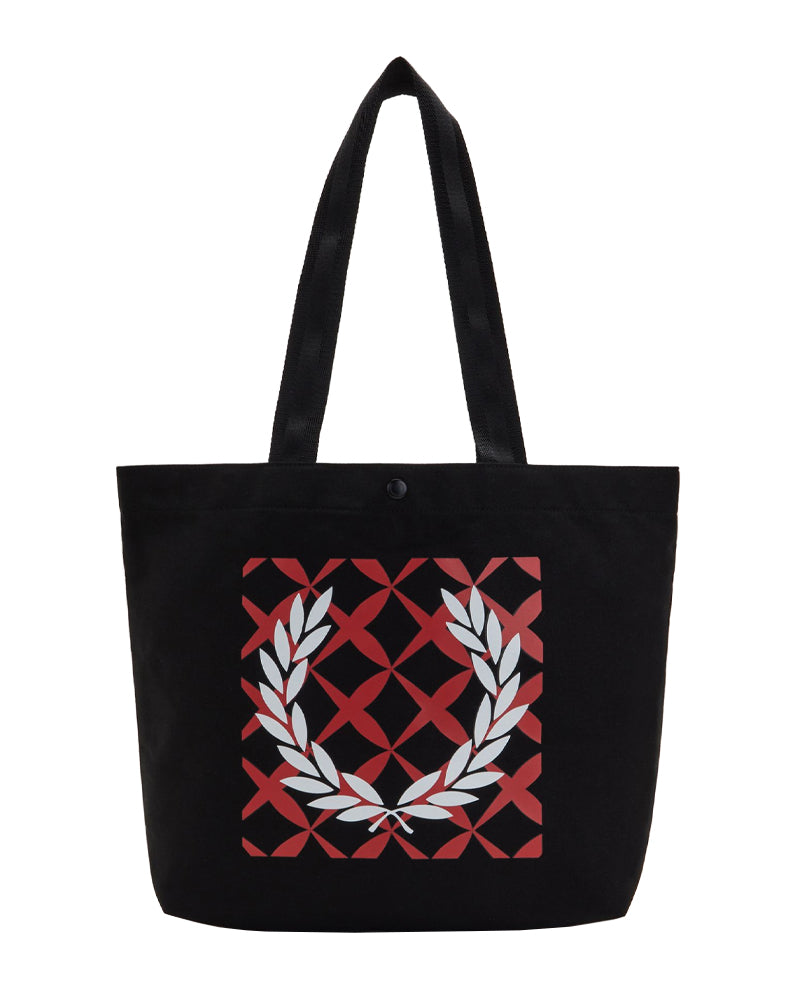Fred Perry Cross Stitch Graphic Tote Black torba