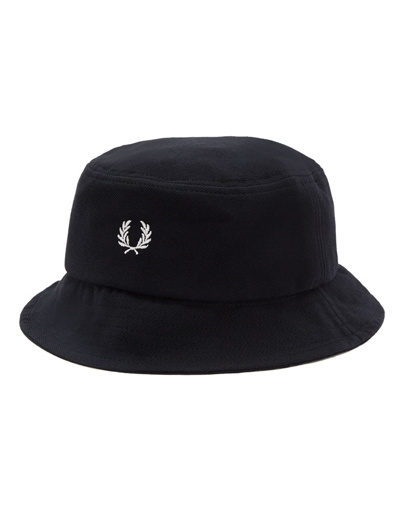 FRED PERRY PIQUE BUCKET HAT BLACK