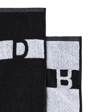 Załaduj obraz do przeglądarki galerii, WEEKEND OFFENDER GREAVES TOWEL BLACK RĘCZNIK
