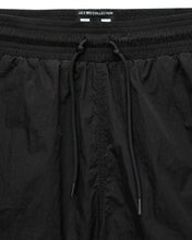 Załaduj obraz do przeglądarki galerii, WEEKEND OFFENDER LINEKER SWIM SHORTS BLACK SPODENKI
