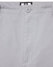 Załaduj obraz do przeglądarki galerii, WEEKEND OFFENDER MASCIA CARGO SMOKEY GREY SPODENKI
