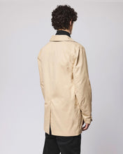 Załaduj obraz do przeglądarki galerii, Weekend Offender Whitehouse Mac Jacket Stone płaszcz
